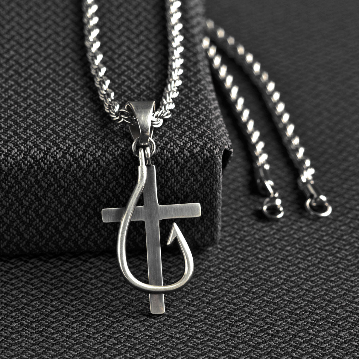 Twister Unisex Necklace with Cross and Fish Hook