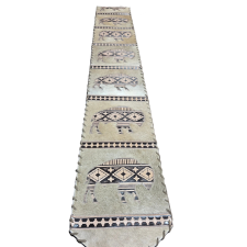 D2W Trading Bison w/Laced Border Detail Table Runner Navajo Peach - Muiltiple Lengths
