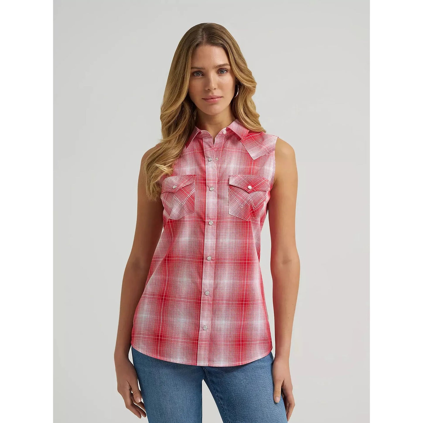 Wranger Women's Essential Sleeveless Plaid Western Snap Shirt - Red
