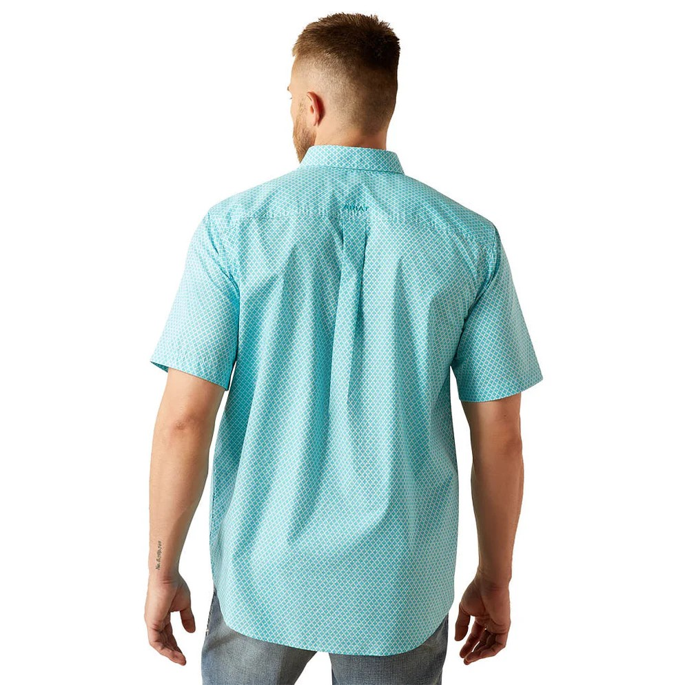 Ariat Men's Short Sleeve Westin Short Sleeve Shirt-Light Blue
