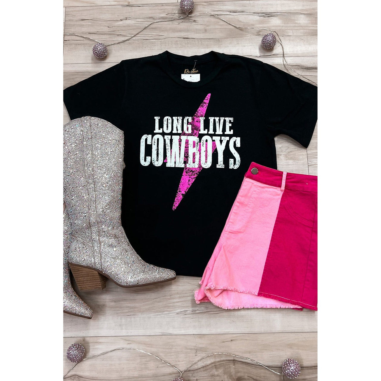 Dear Lover Women's Long Live Cowboys Bolt Graphic Tee - Black