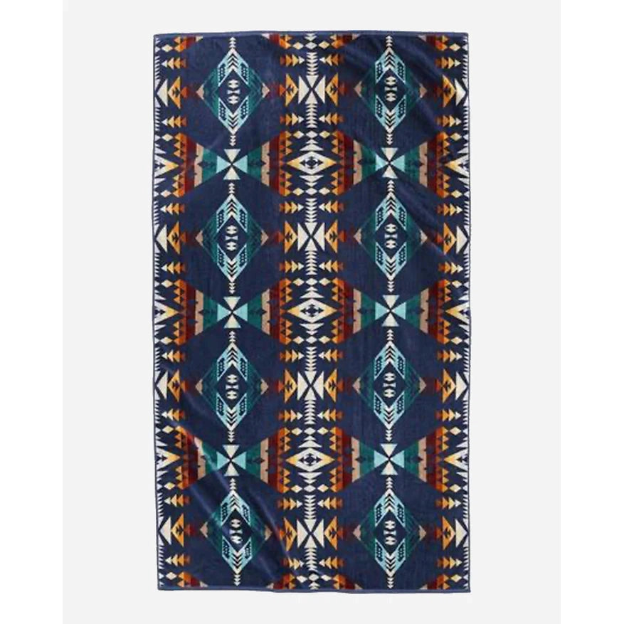 Pendleton Diamond Peak Spa Towel Navy Dark Blue