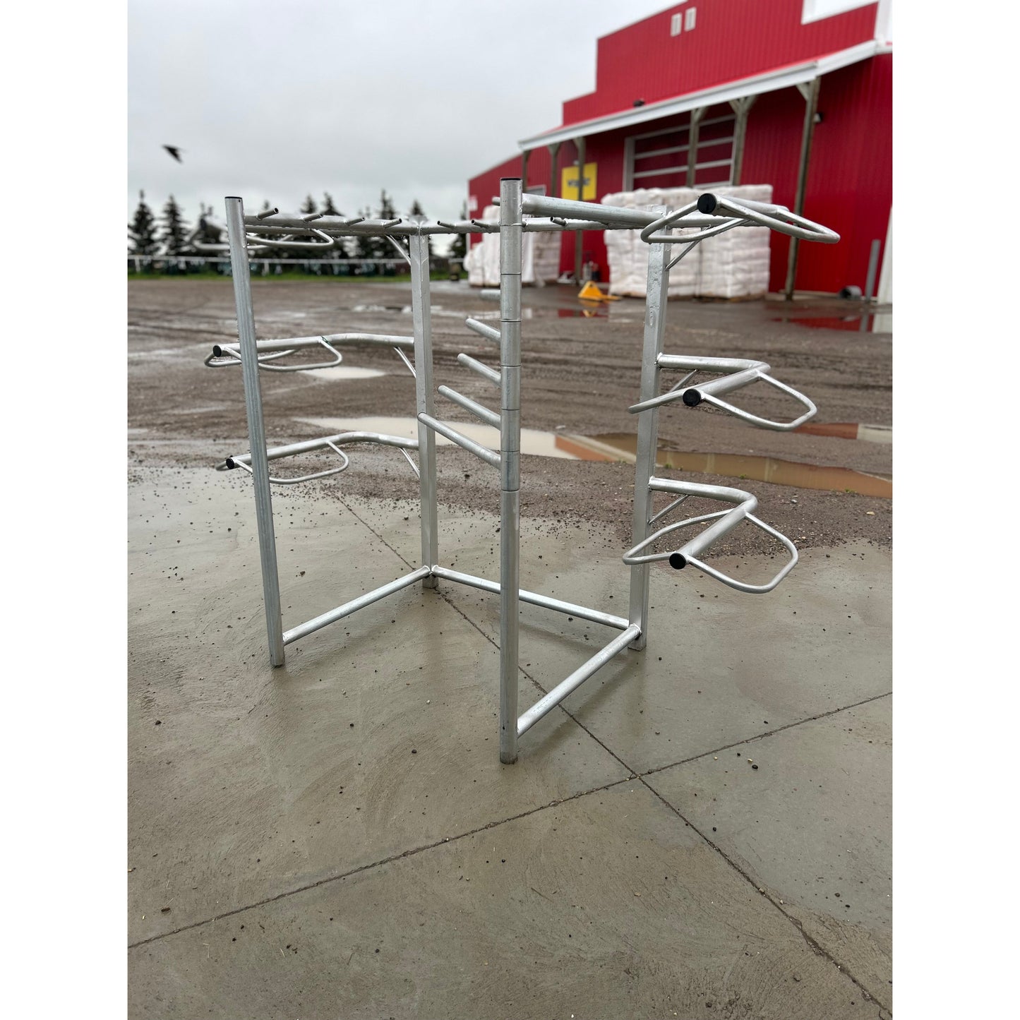 6 Tier Saddle Rack - Bridle Hooks &Swivel Pad rack