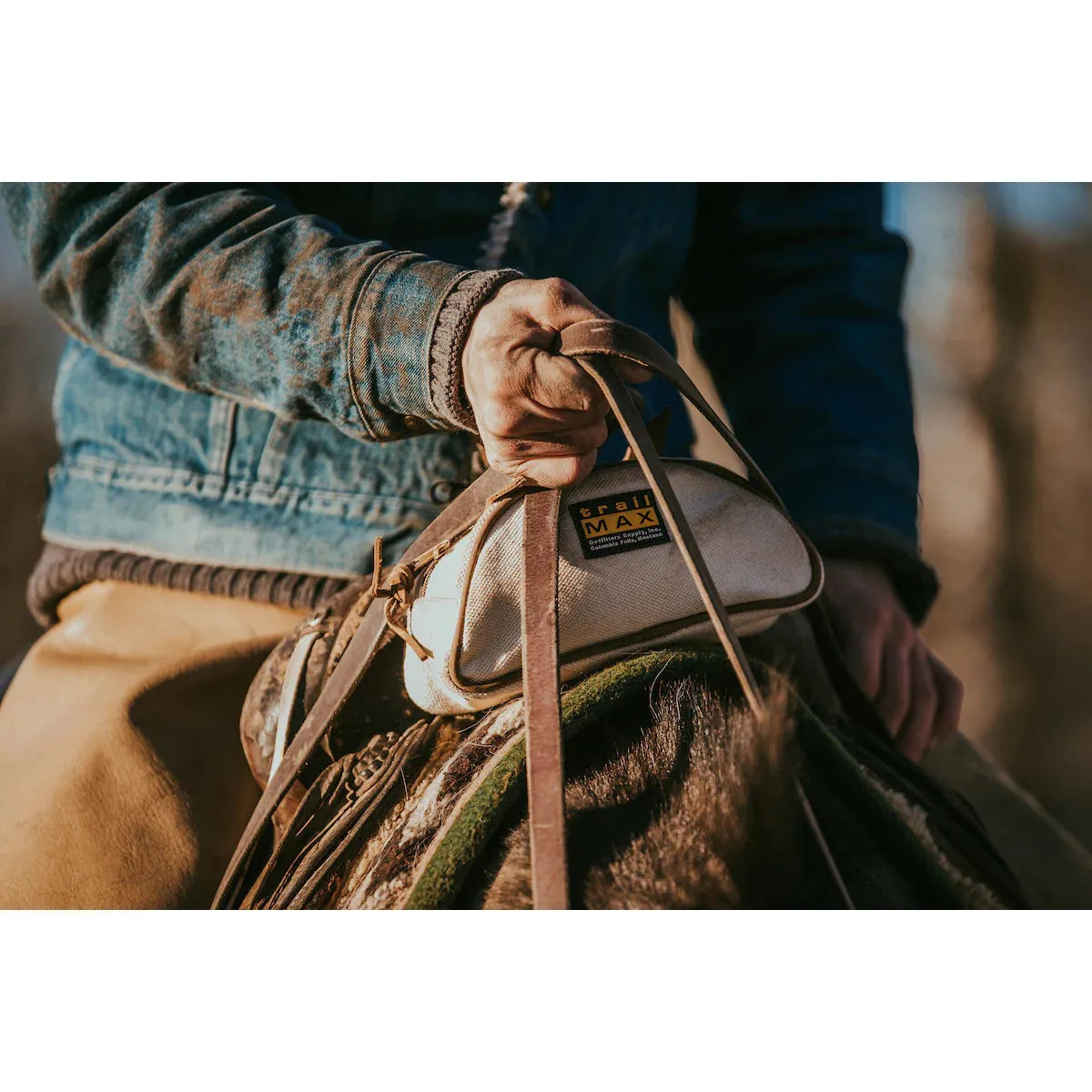 Trail Max Classic CanvasPommel Pocket