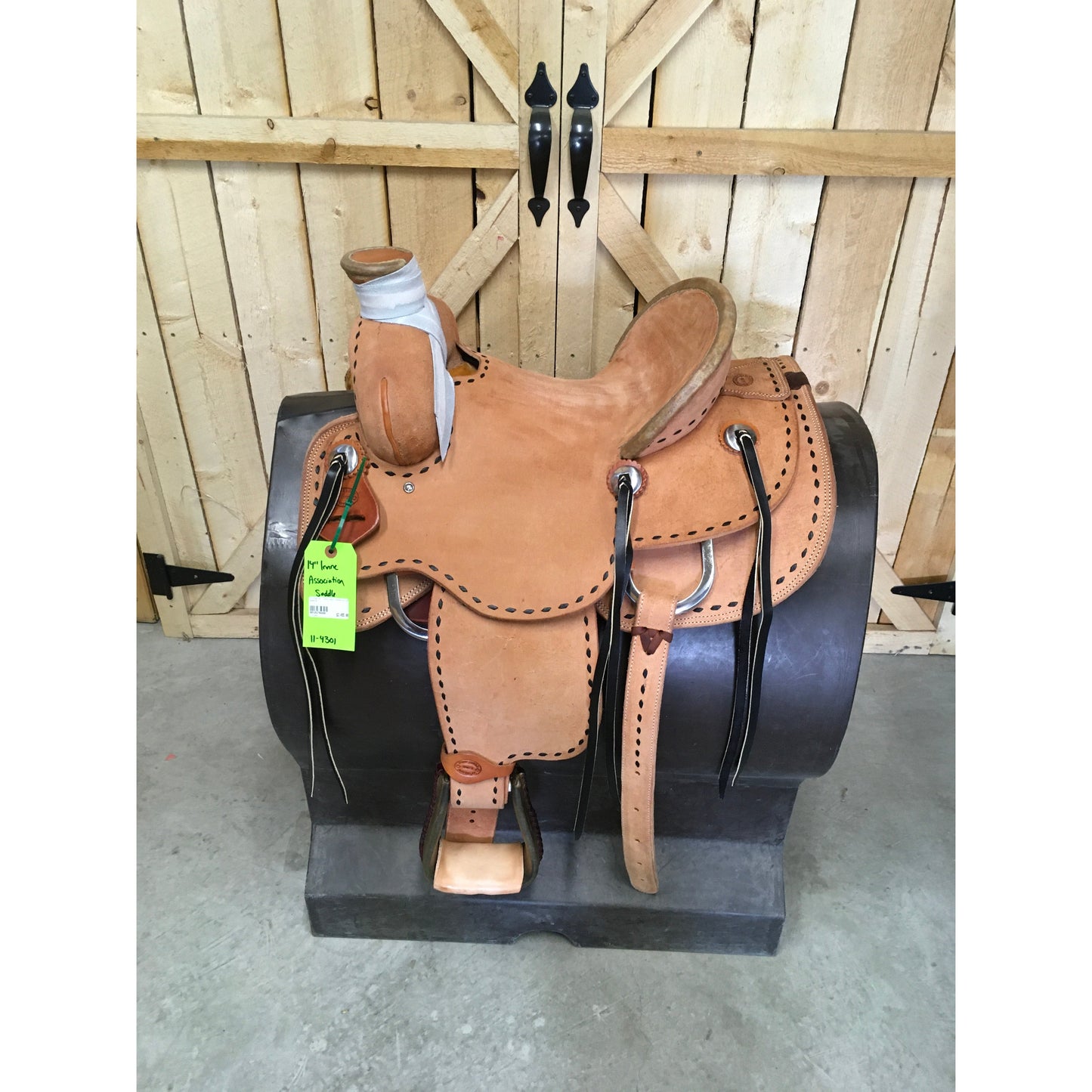 Irvine 14" Post Horn Association Saddle