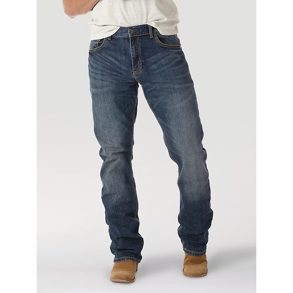 Wrangler Men's Retro Slim Fit Bootcut Jeans - Layton