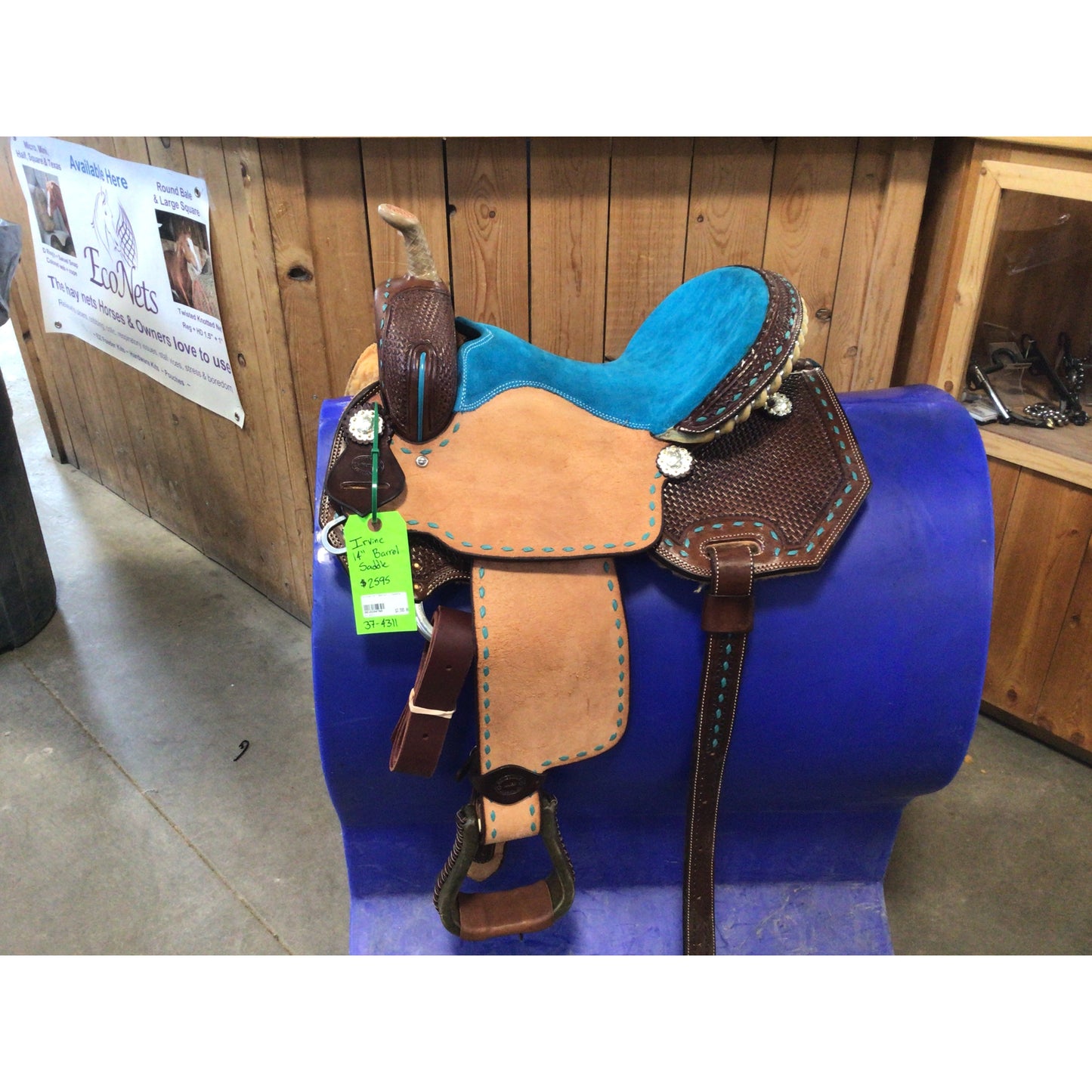 Irvine 14" Barrel Saddle