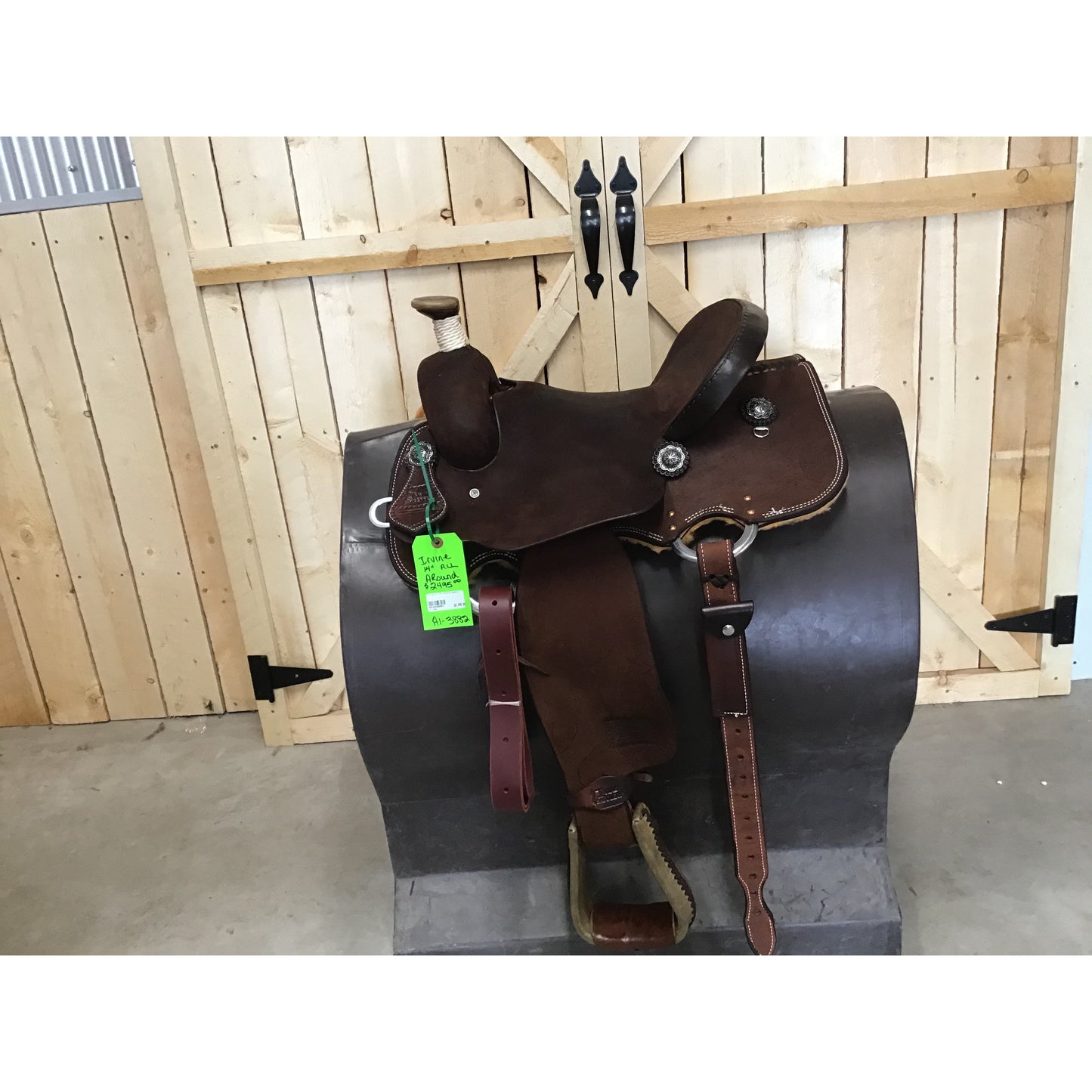 Irvine 14" All Around Saddle