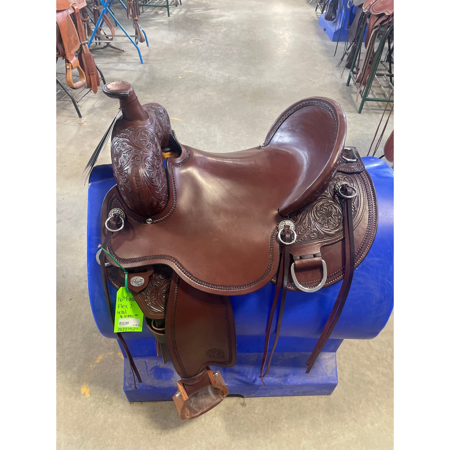 Circle Y 16" Wrangler Flex2 Trail Saddle