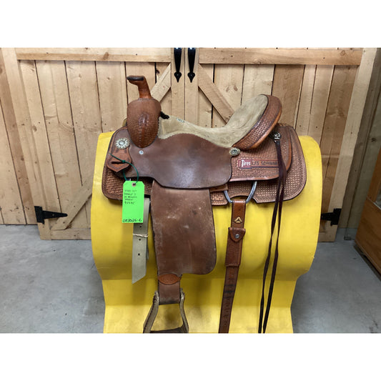 Used 15” Double J All Around Saddle