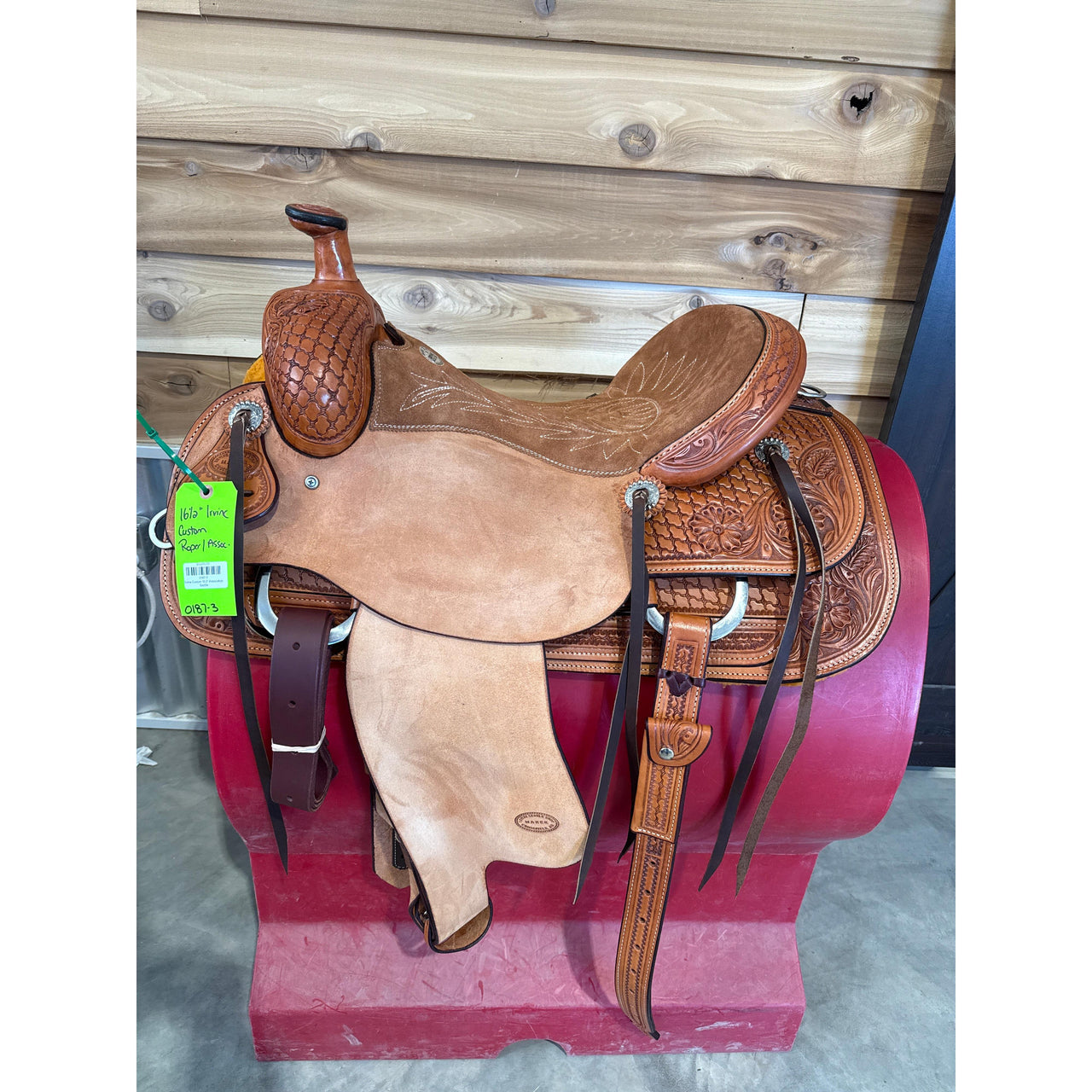 Irvine Custom 16.5" Association Saddle