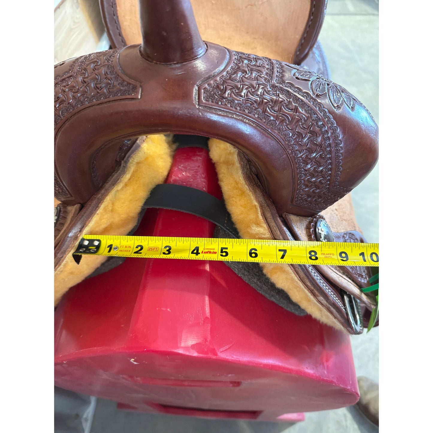 Irvine Elite 15.5" Barrel Saddle