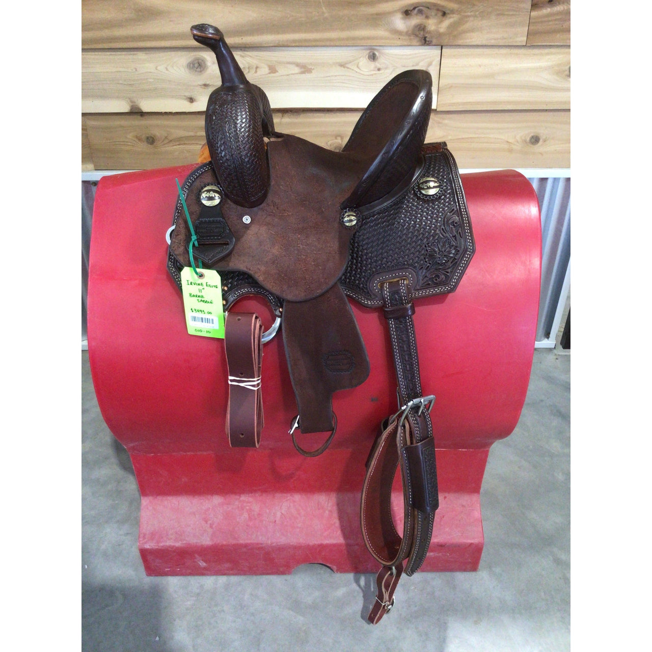 Irvine Elite 11" Barrel Saddle