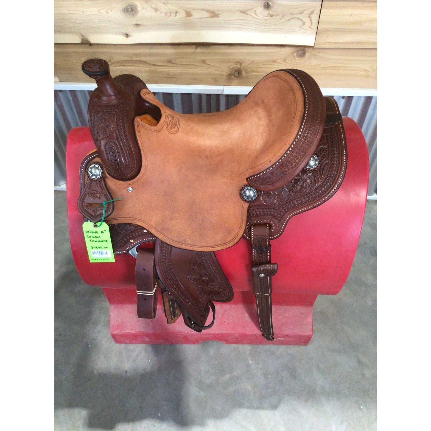 Irvine 16" Custom Cowhorse
