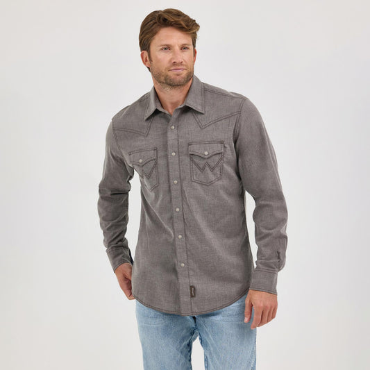 Wrangler Men's Wrangler Retro Modern Fit Premium Long Sleeve Shirt - Brown