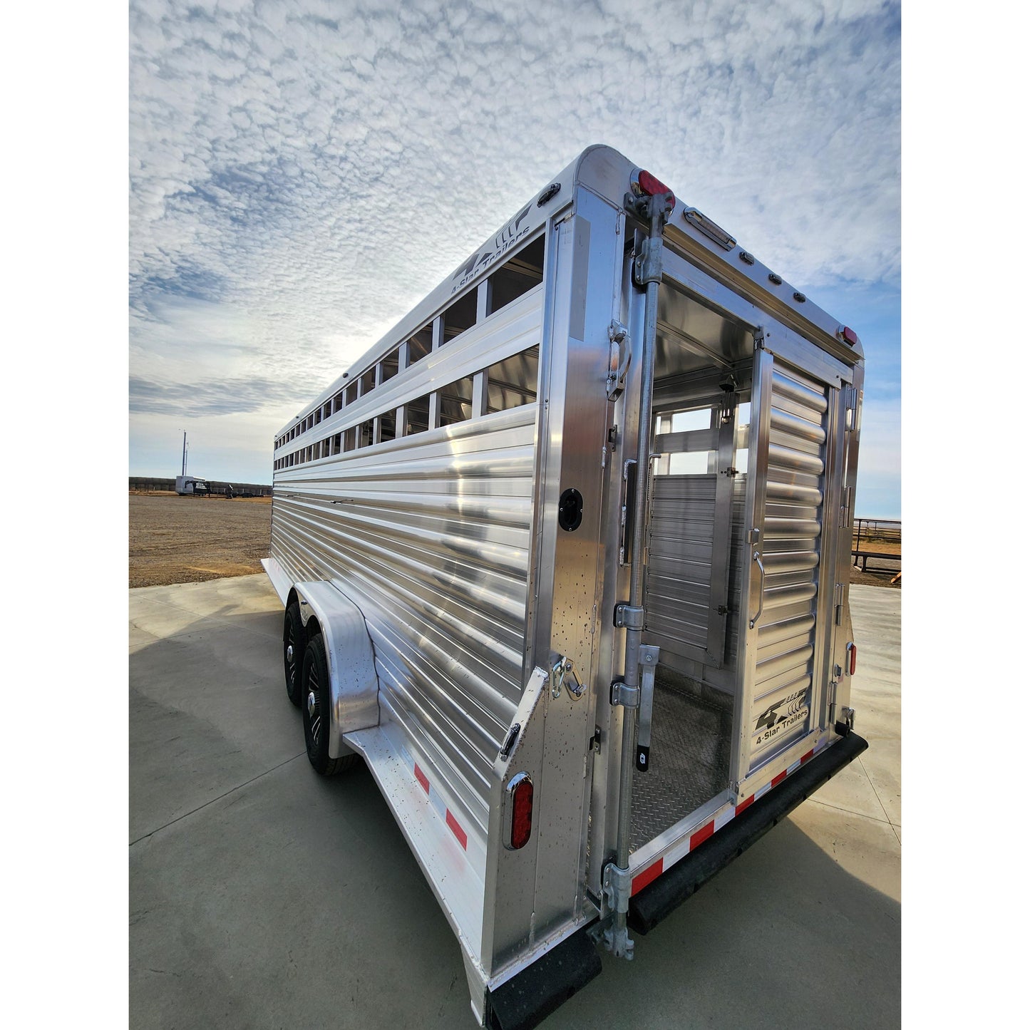 2026 4-Star 24' Stock Trailer