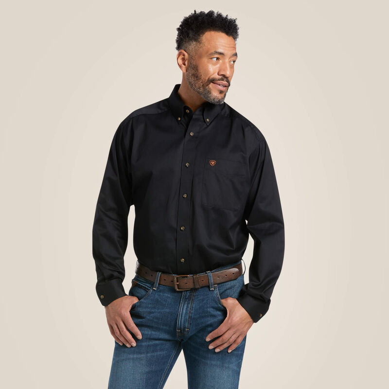 Ariat Men's Solid Twill Classic Fit Shirt - Black