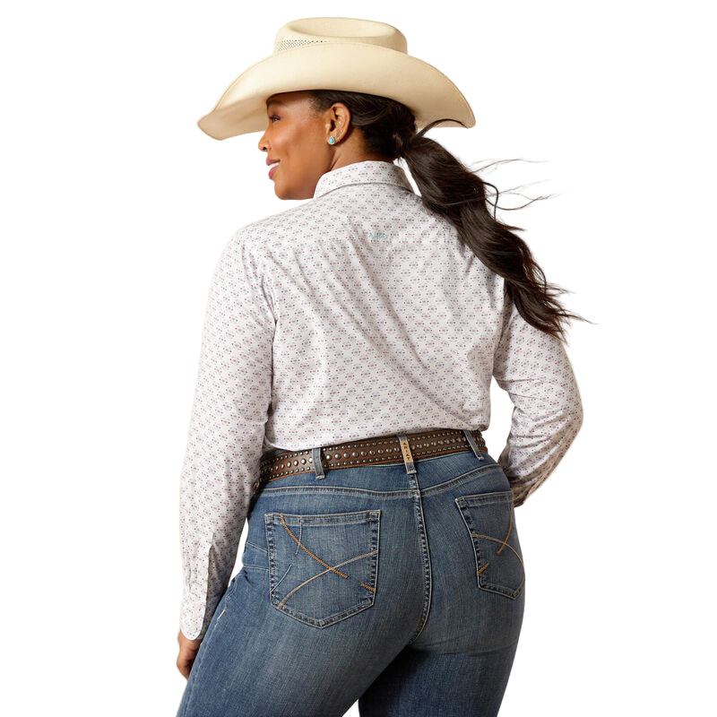 Ariat Women's Kirby Stretch Long Sleeve Shirt - Izel Print