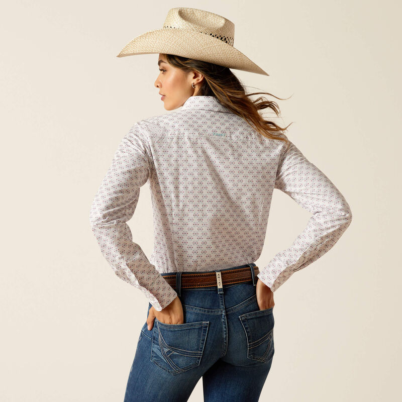 Ariat Women's Kirby Stretch Long Sleeve Shirt - Izel Print