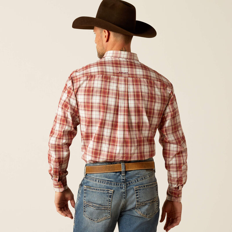 Ariat Men's Pro Sonny Classic Fit Long Sleeve Shirt - Red