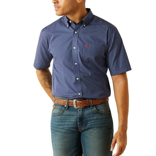 Ariat Men's Wrinkle Free Davis Short Sleeve Classic Fit Shirt - Dark Blue