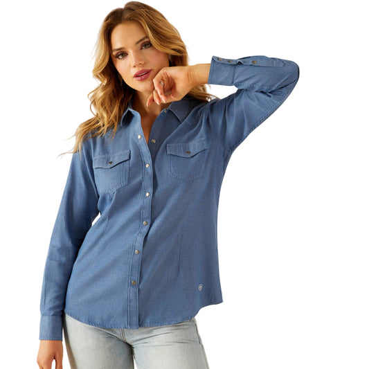 Ariat Women's Everyday Western Long Sleeve Shirt - Light Chambray