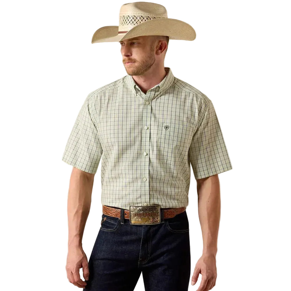 Ariat Men's Will Wrinkle Free Classic Fit Plaid Short Sleeve Shirt - Green