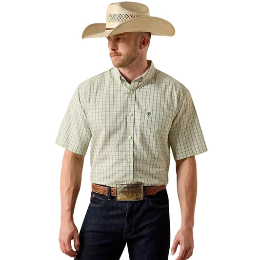 Ariat Men's Will Wrinkle Free Classic Fit Plaid Short Sleeve Shirt - Green
