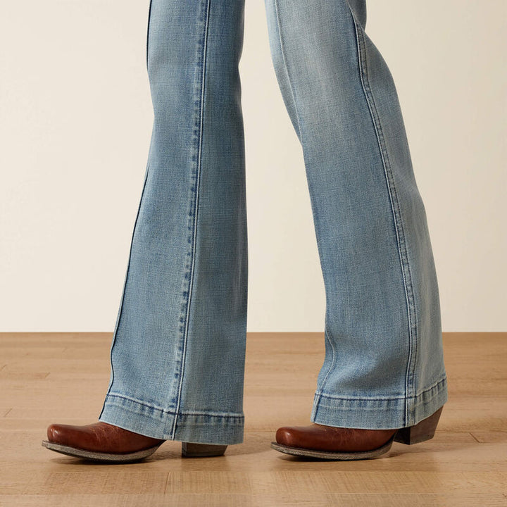 Ariat Women’s Perfect Rise Laney Slim Trouser Jeans – Monterey
