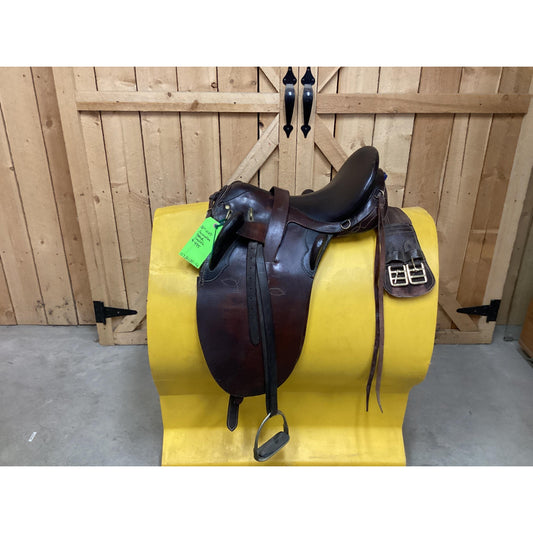 Used 18” Australian Stock Saddle
