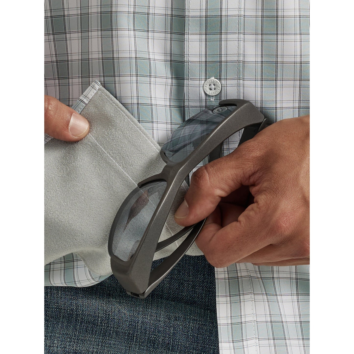 Wrangler Men's Performance Long Sleeve Plaid Shirt - Blue