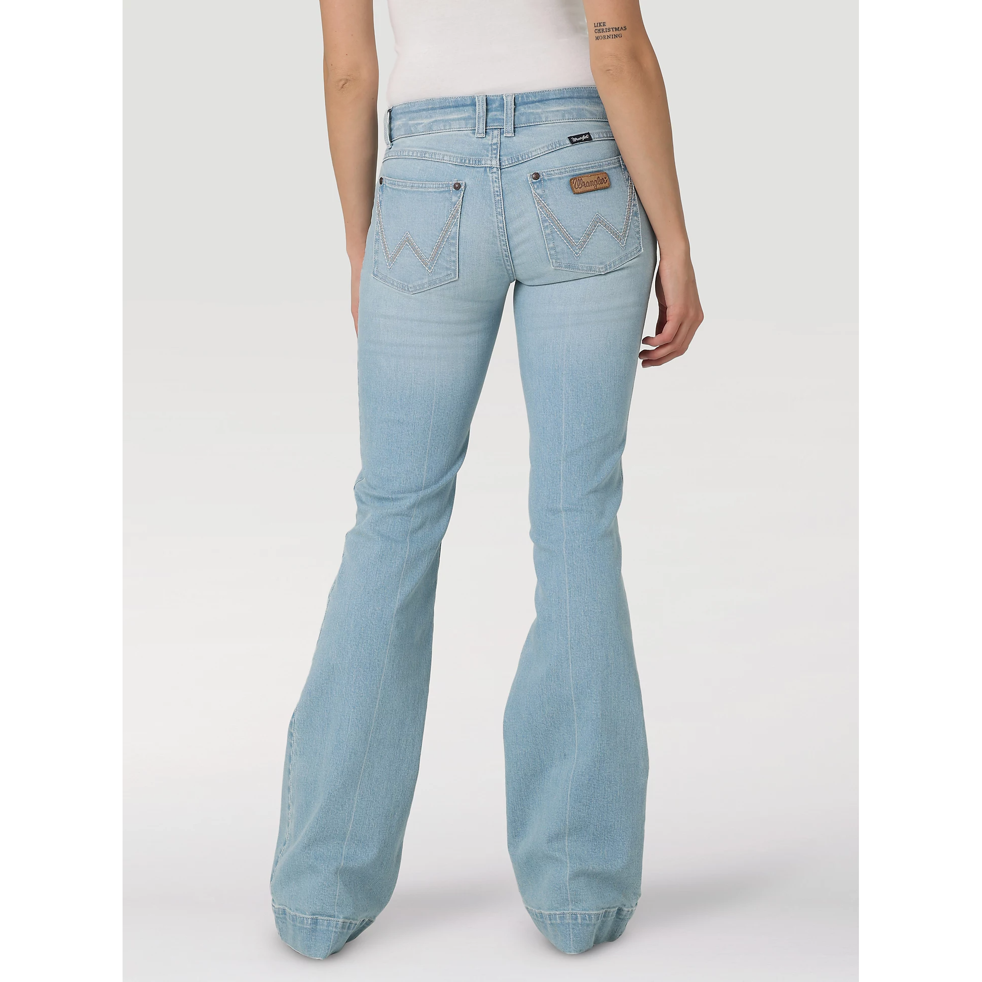 Wrangler - Retro Womens Bessie Boot Cut Jeans – Buffalo Bills Western Store