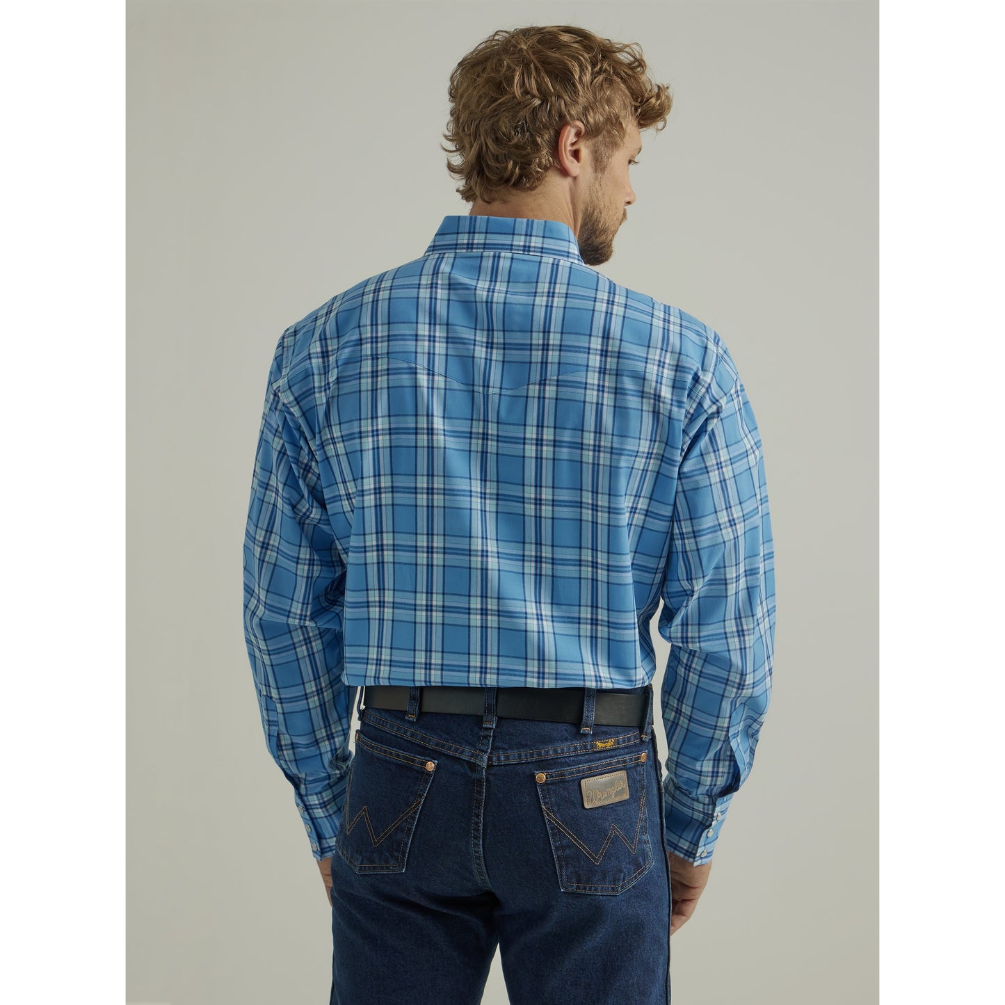 Wrangler Men's Wrinkle Resistant Long Sleeve Shirt - Blue