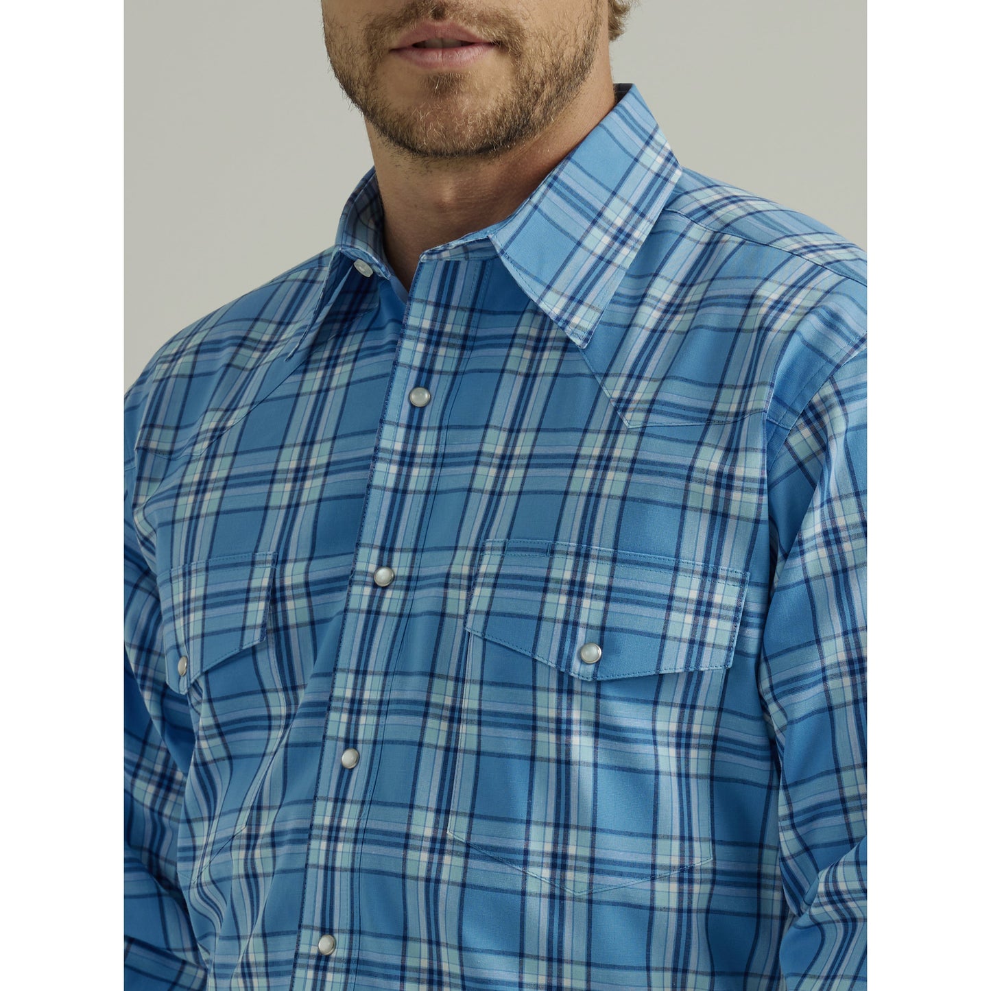 Wrangler Men's Wrinkle Resistant Long Sleeve Shirt - Blue
