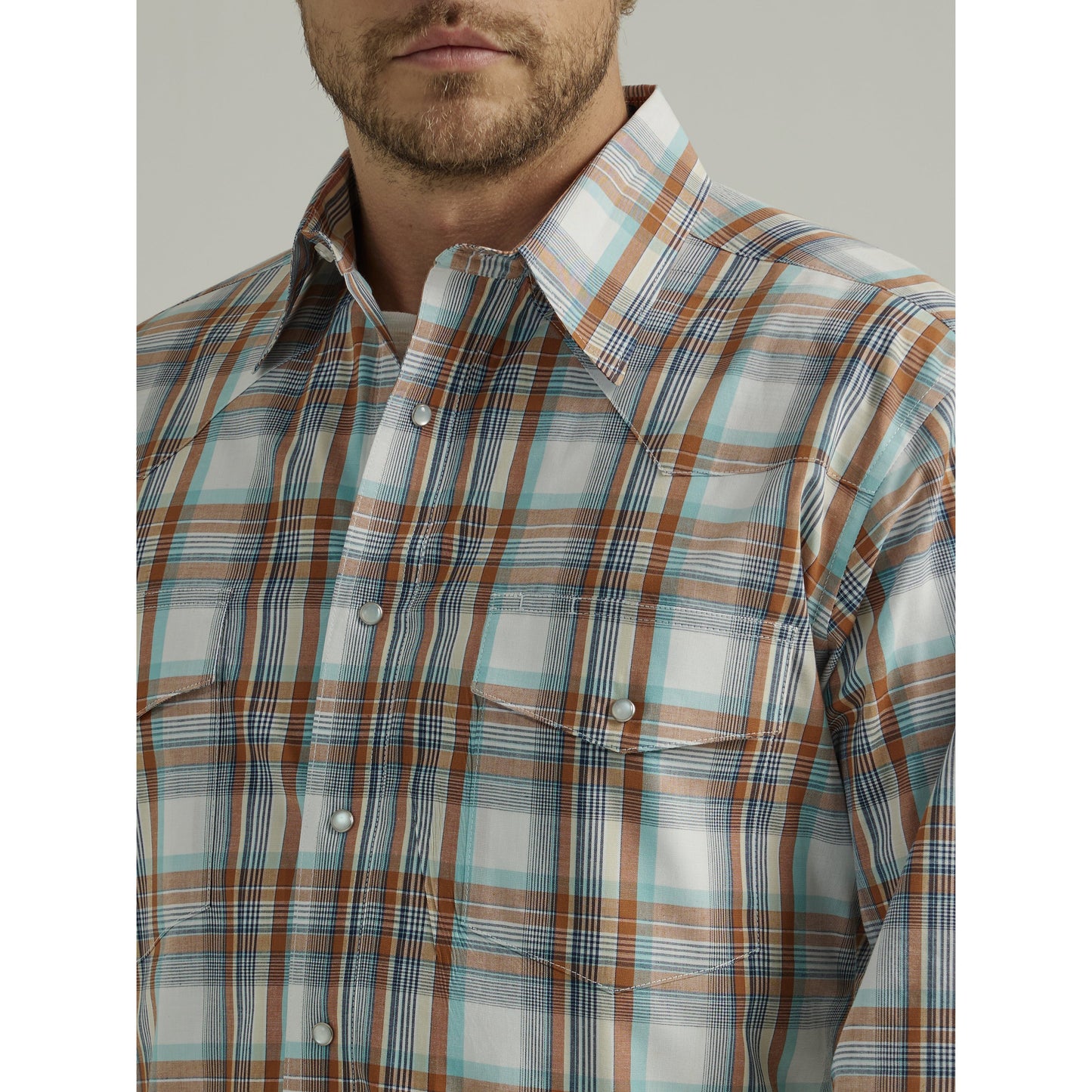 Wrangler Men's Wrinkle Free Long Sleeve Shirt - Brown