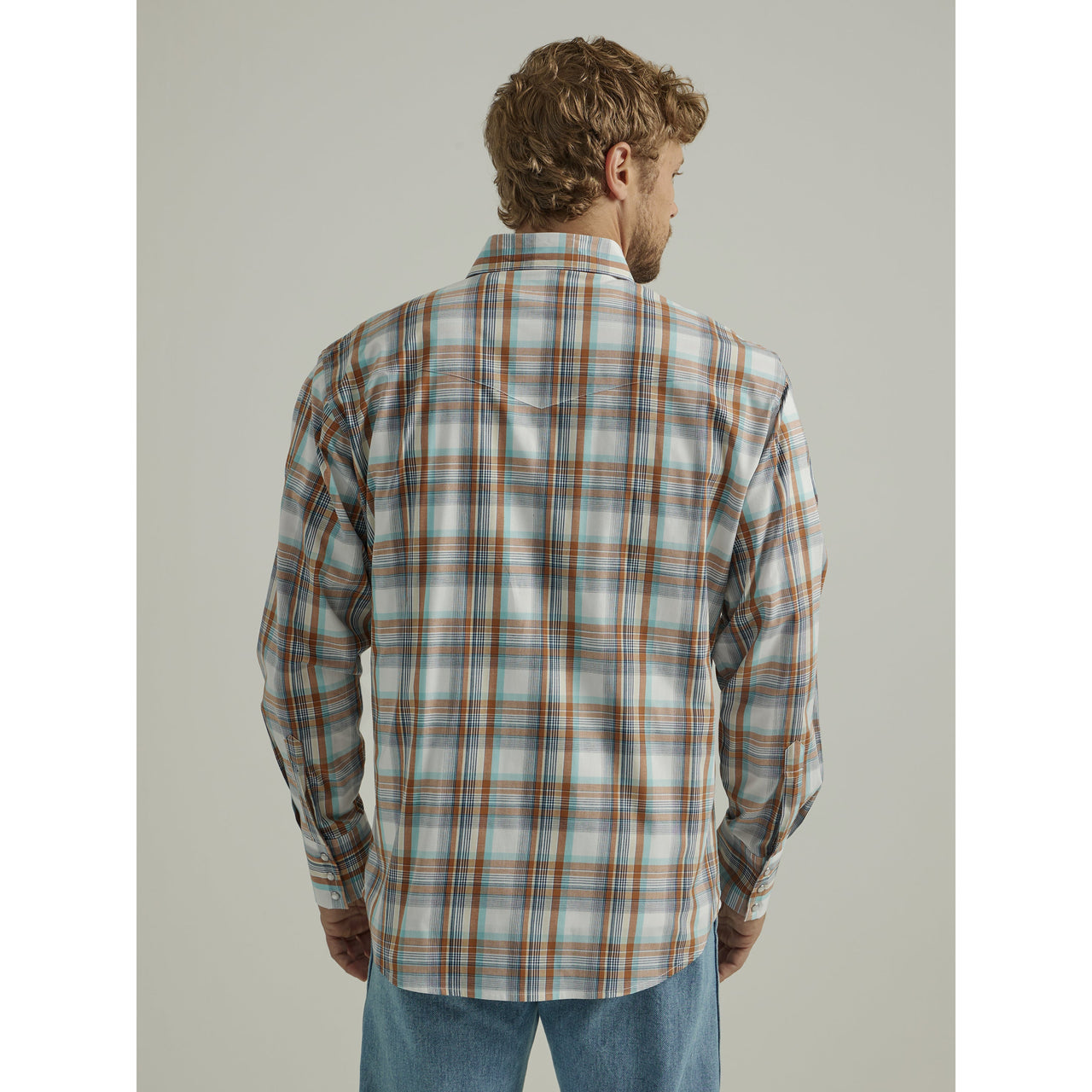 Wrangler Men's Wrinkle Free Long Sleeve Shirt - Brown