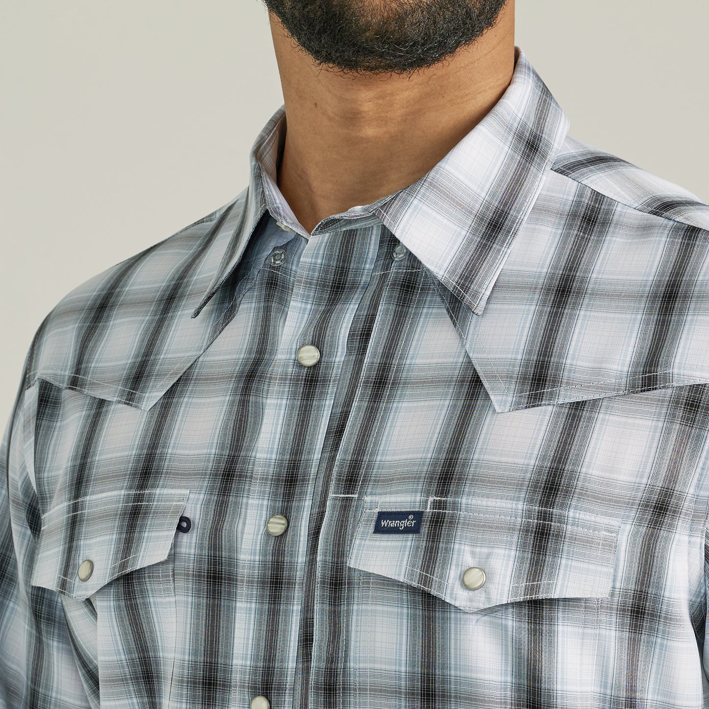 Wrangler Men's Western Plaid Long Sleeve Shirt - Blue