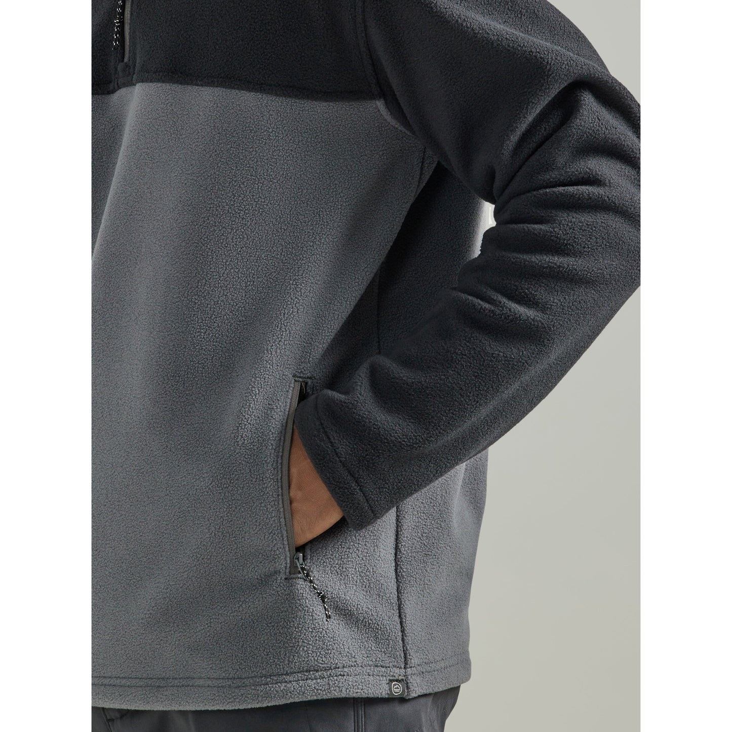 Wrangler Men's ATG Weekend Fleece Hoodie - Charcoal/Black