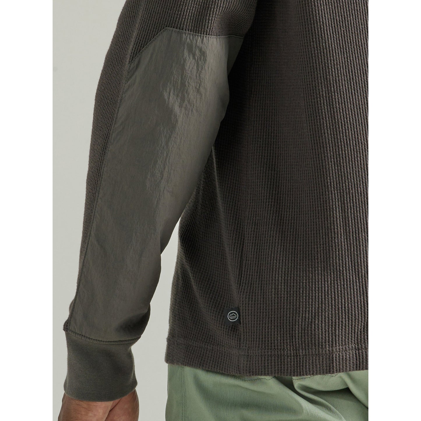 Wrangler Men's ATG Long Sleeve Henley Shirt - Raven Grey