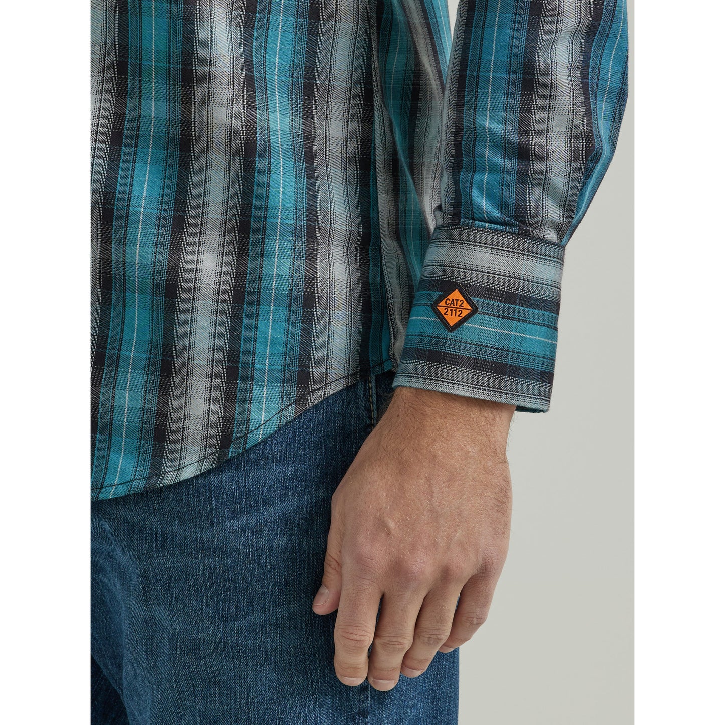 Wrangler Men's FR Long Sleeve Work Shirt - Black/Teal