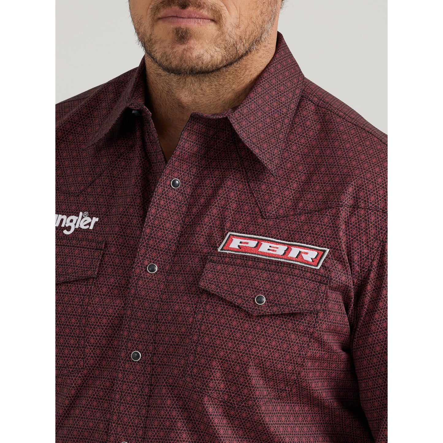 Wrangler Men's Logo Long Sleeve Snap Shirt - Burgundy