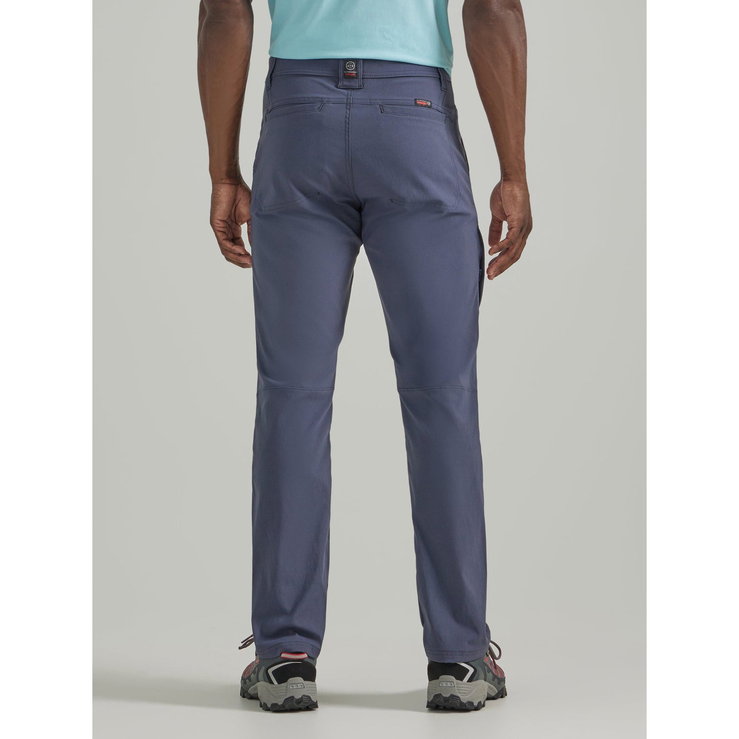 Wrangler Men's ATG Side Zip Trail Pant - Navy