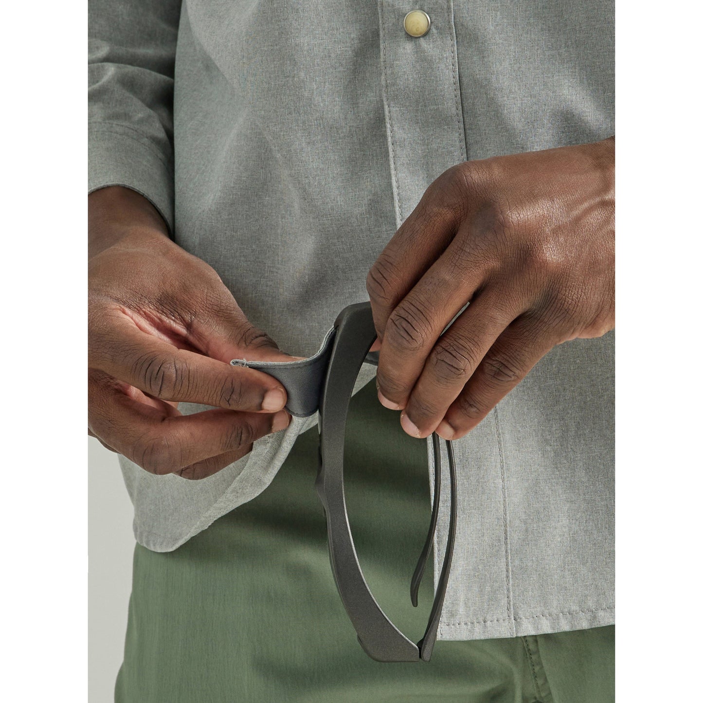 Wrangler Men's ATG Long Sleeve Utility Shirt