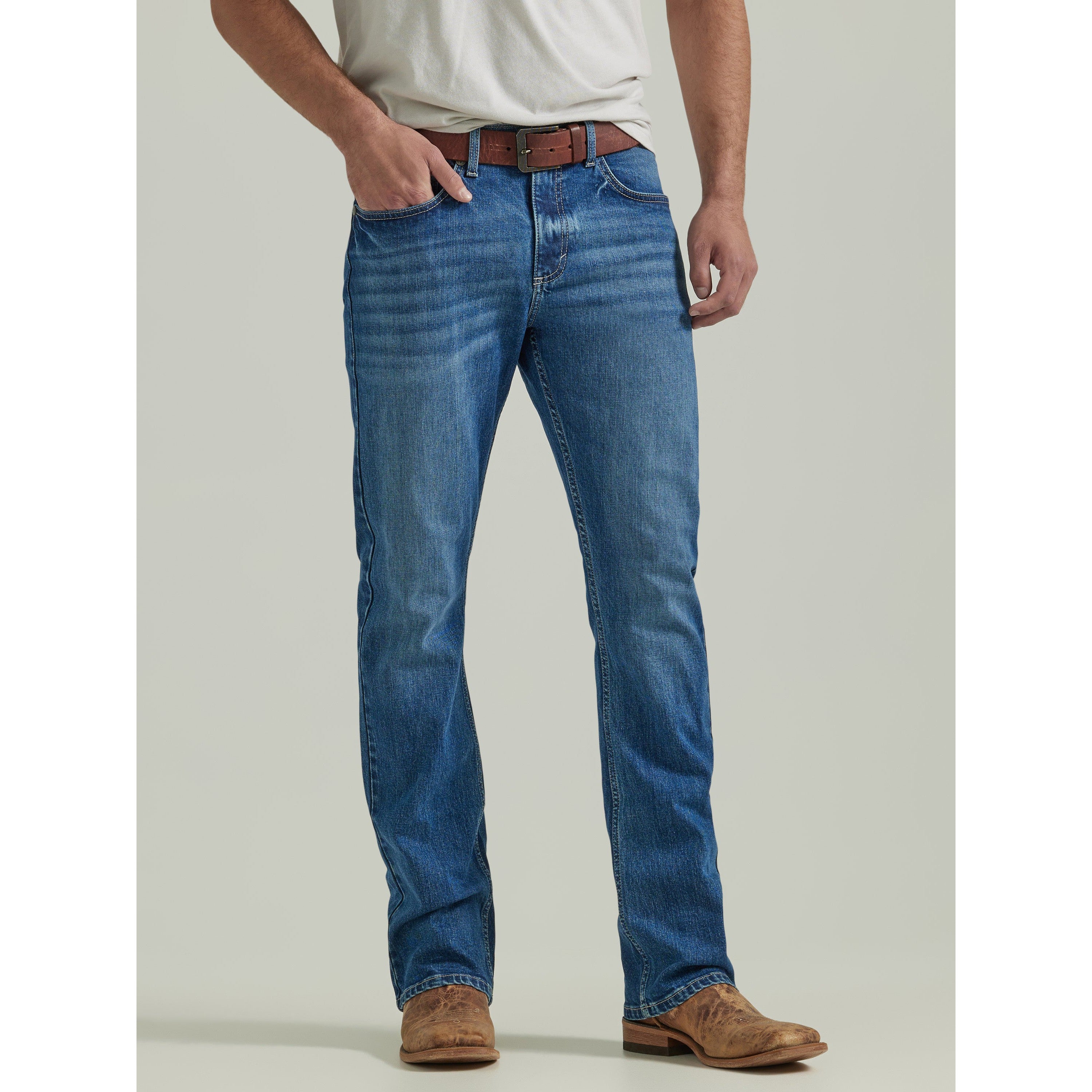 Wrangler jeans hot sale 42 waist