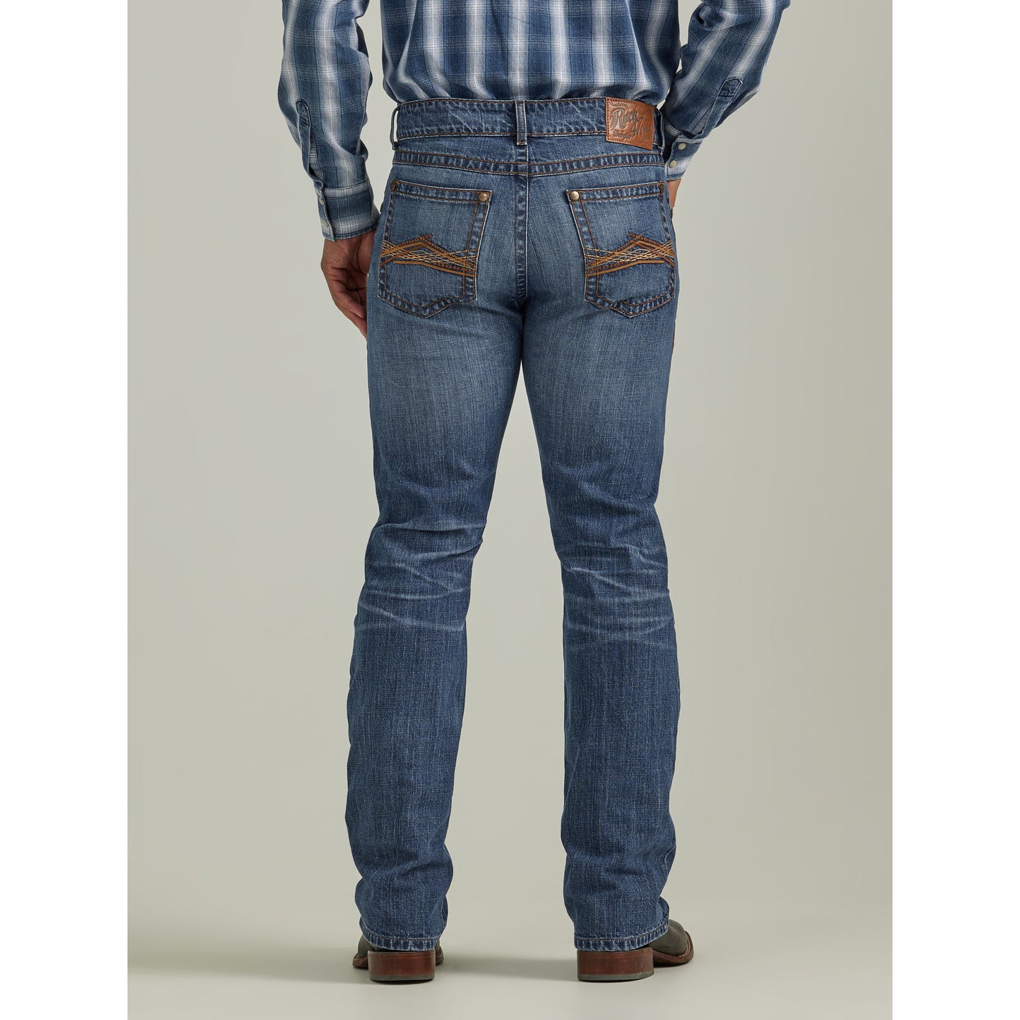 Wrangler Men's Rock47 Slim Bootcut Jeans - Braunvieh