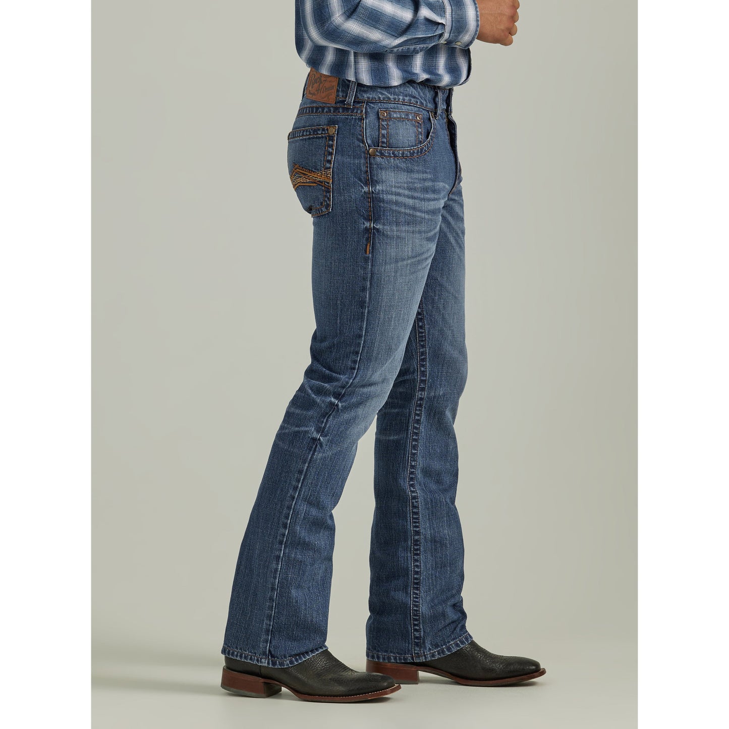 Wrangler Men's Rock47 Slim Bootcut Jeans - Braunvieh