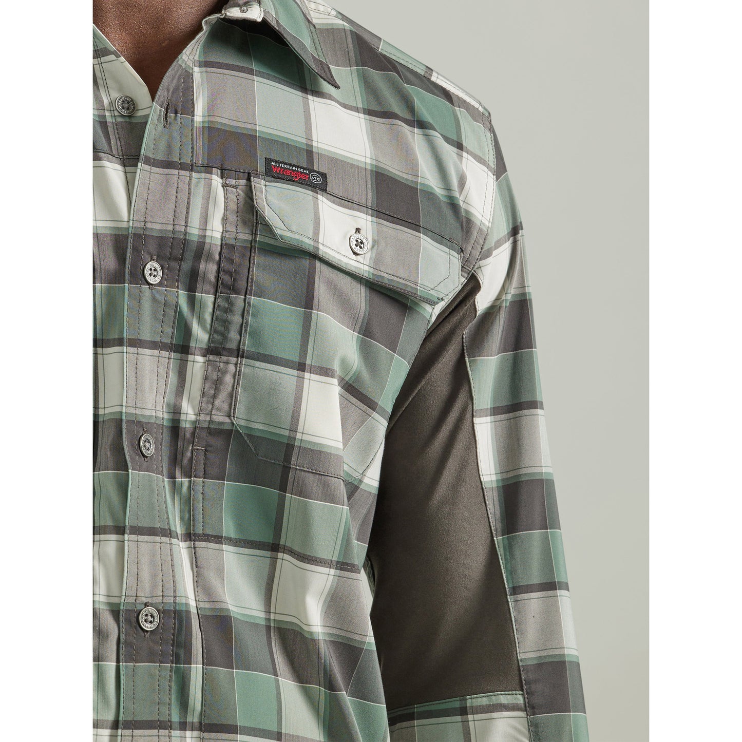 Wrangler Men's ATG Long Sleeve Mixed Material Plaid Shirt - Green