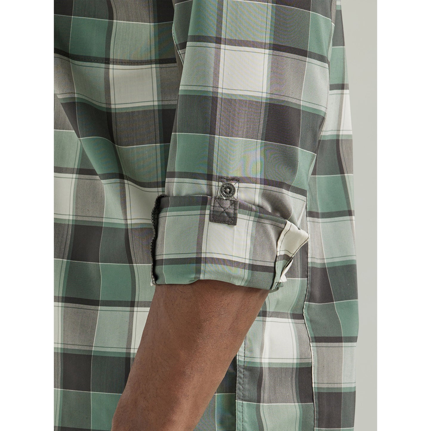 Wrangler Men's ATG Long Sleeve Mixed Material Plaid Shirt - Green