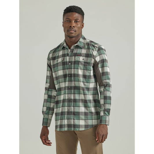 Wrangler Men's ATG Long Sleeve Mixed Material Plaid Shirt - Green