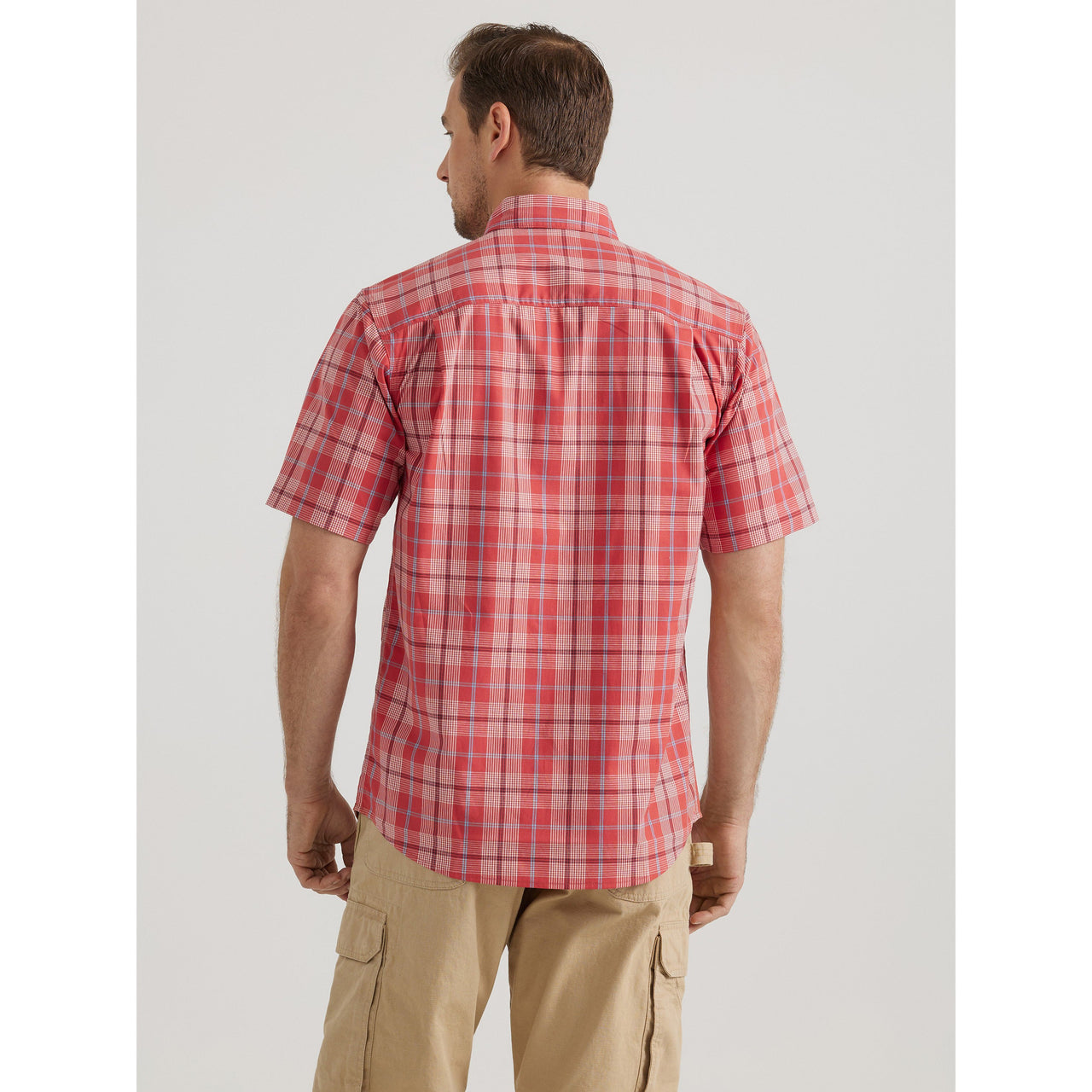 Wrangler Men's Short Sleeve Foreman Plaid Shirt - Red